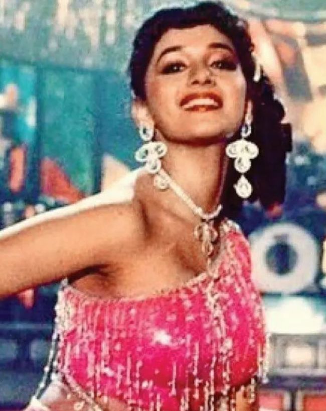 Madhuri dixit iconic song-1-2-3