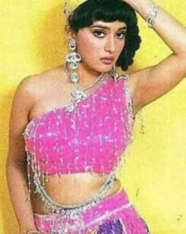 Madhuri dixit iconic song-1-2-3-4-5