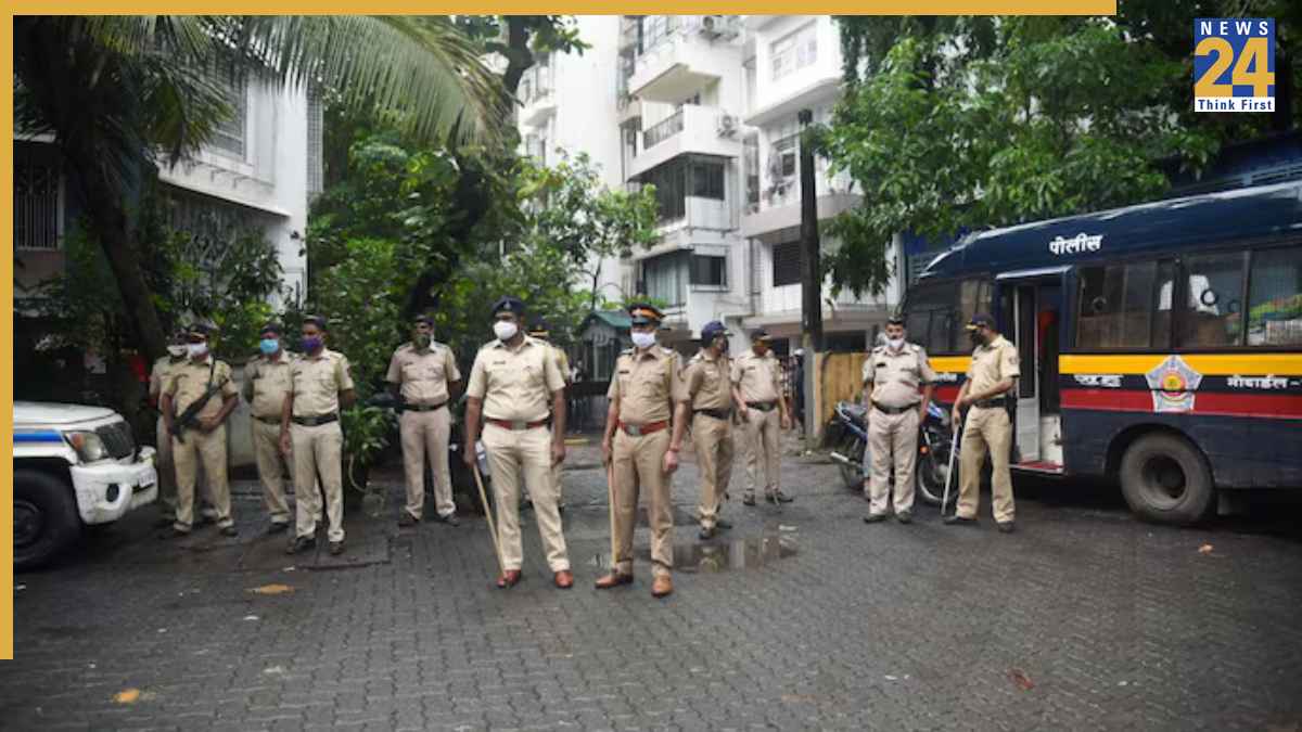 हाथ में खाने का पैकेट, कपड़े में लिपटी मिली लाश, छत्रपति संभाजीनगर की घटना ने झकझोर दिया शहर