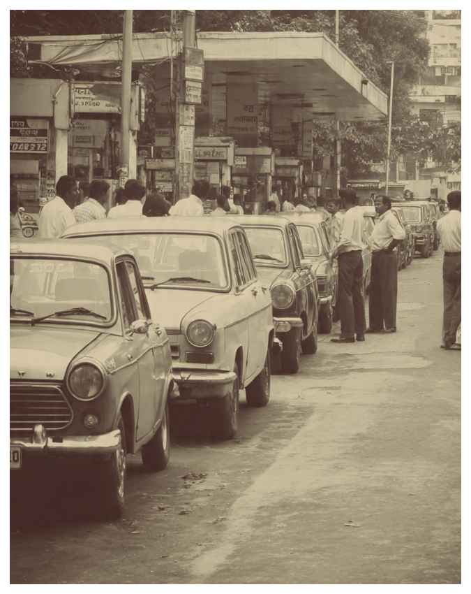 उदारीकरण से पहले का दशक (1970 और 1990): धीरे-धीरे बढ़ीं कीमतें