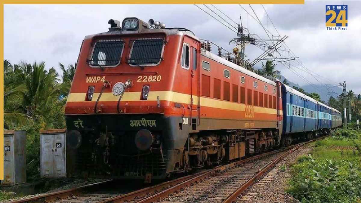 सात घंटे लेट हुई ट्रेन तो मिला 1.3 लाख का हर्जाना, जानें क्या कहते हैं रेलवे के नियम?