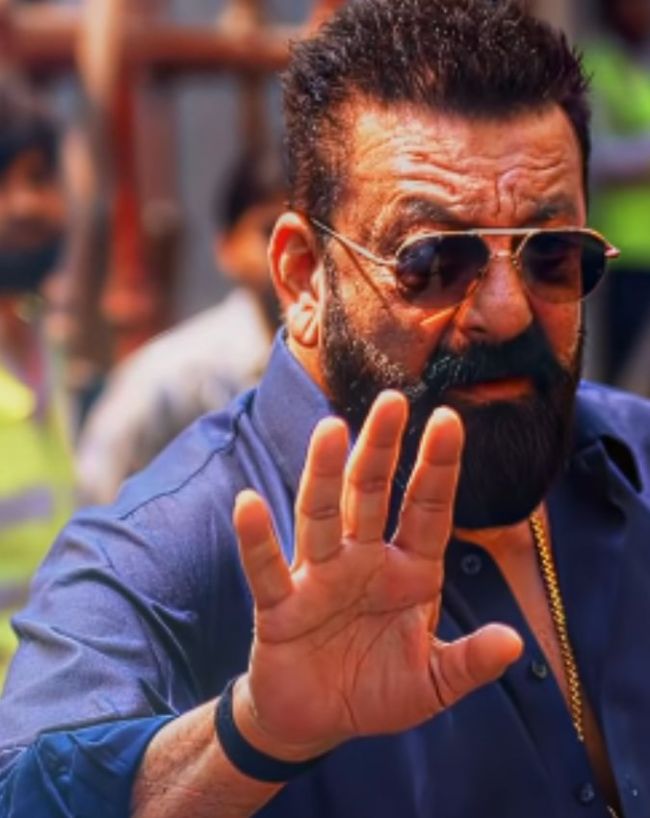 Sanjay dutt 4 movies crossed 1000 crores-1-2-3-4-5-6-7