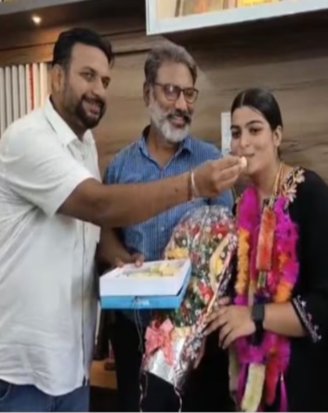 who is Supneet Kaur Mansa topper-1-2-3-4