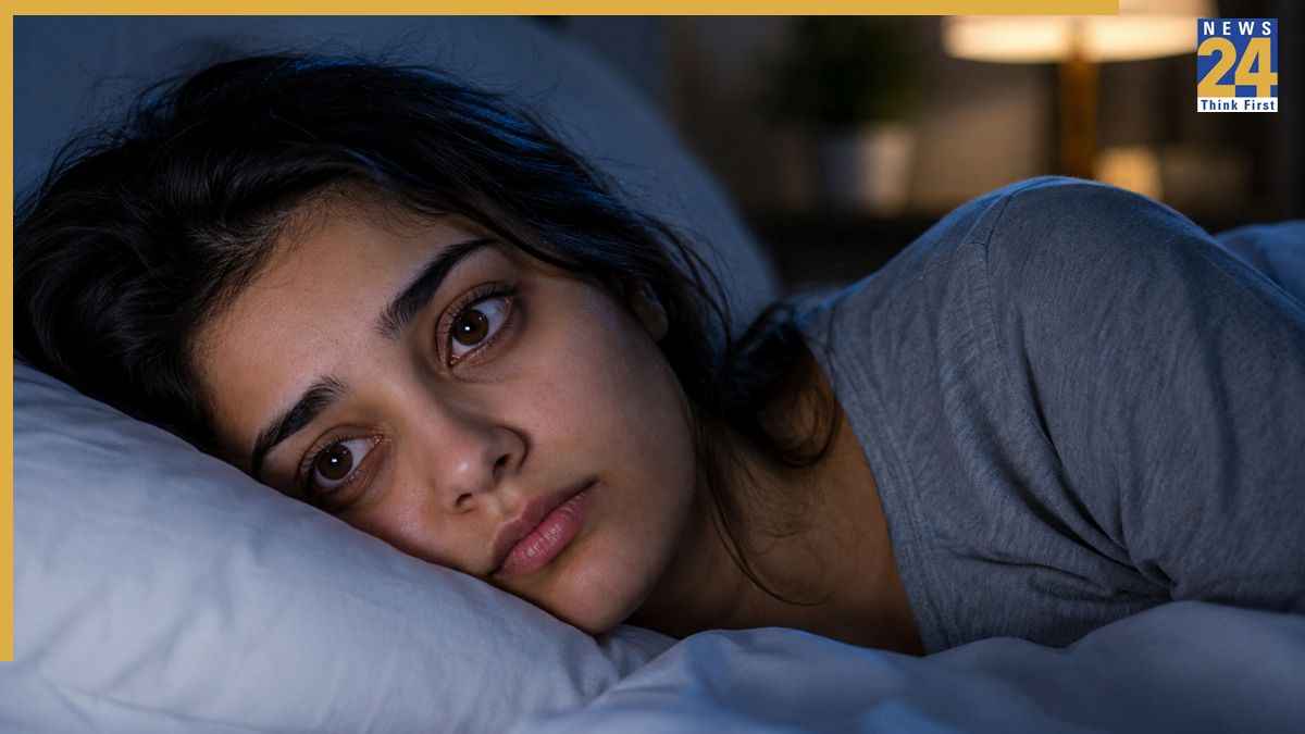 सोते समय आंखें खुली रहने का क्या मतलब है? हैरान कर देंगे ये फैक्ट्स