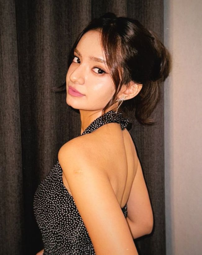 anushka sen korean film debut-1-2