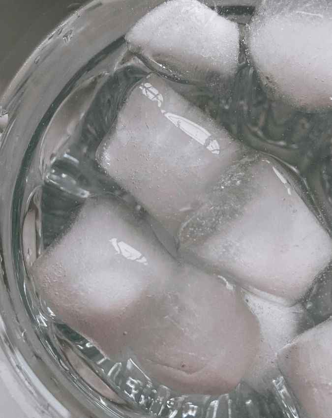 बर्फ की मालिश कब करनी चाहिए 