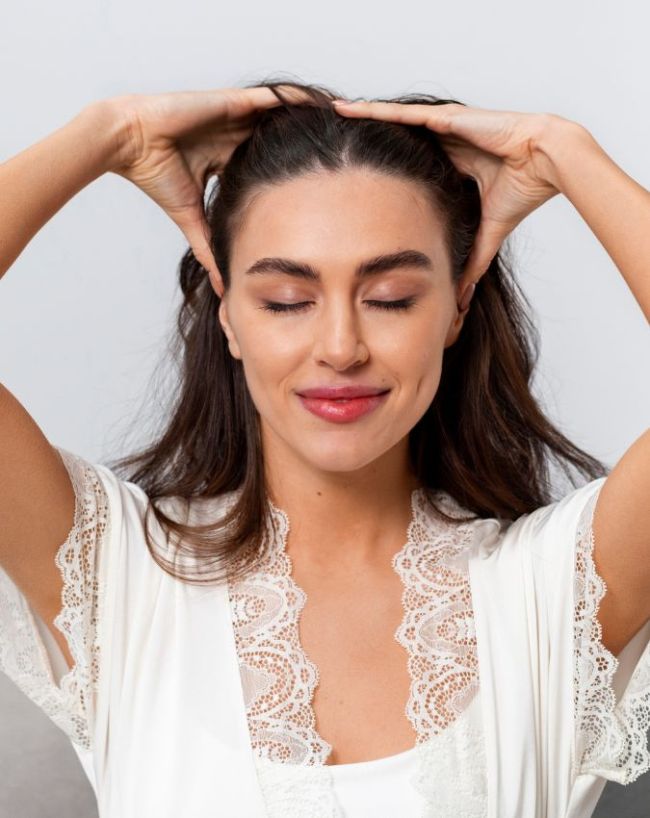 Who Should Avoid Hair Oil-1-2-3-4-5-6-7
