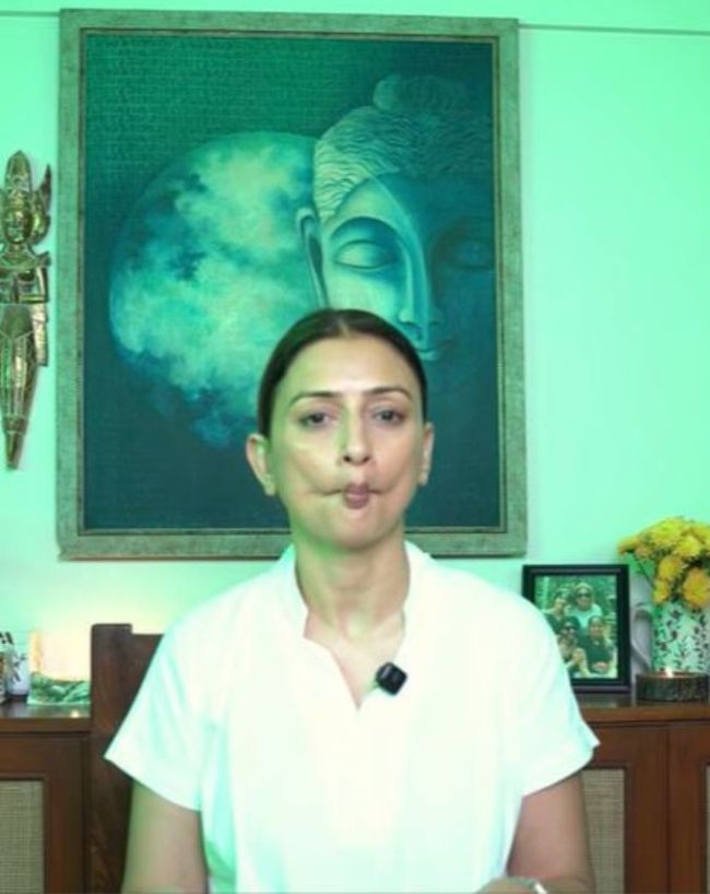 Gauri Pradhan Face Yoga-1-2