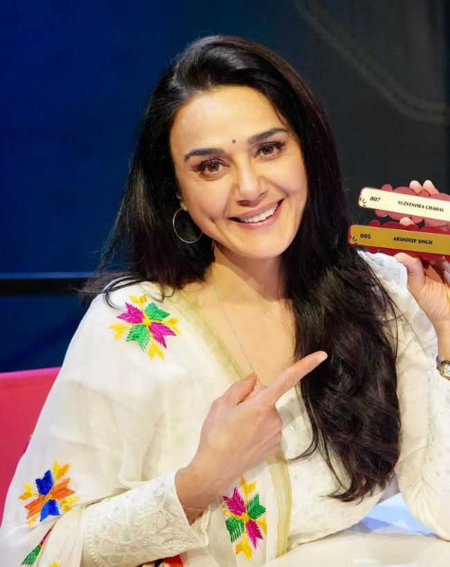 Preity Zinta wedding anniversary date-1-2-3-4