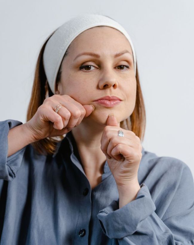 Face Yoga VS Face Massage-1-2-3-4