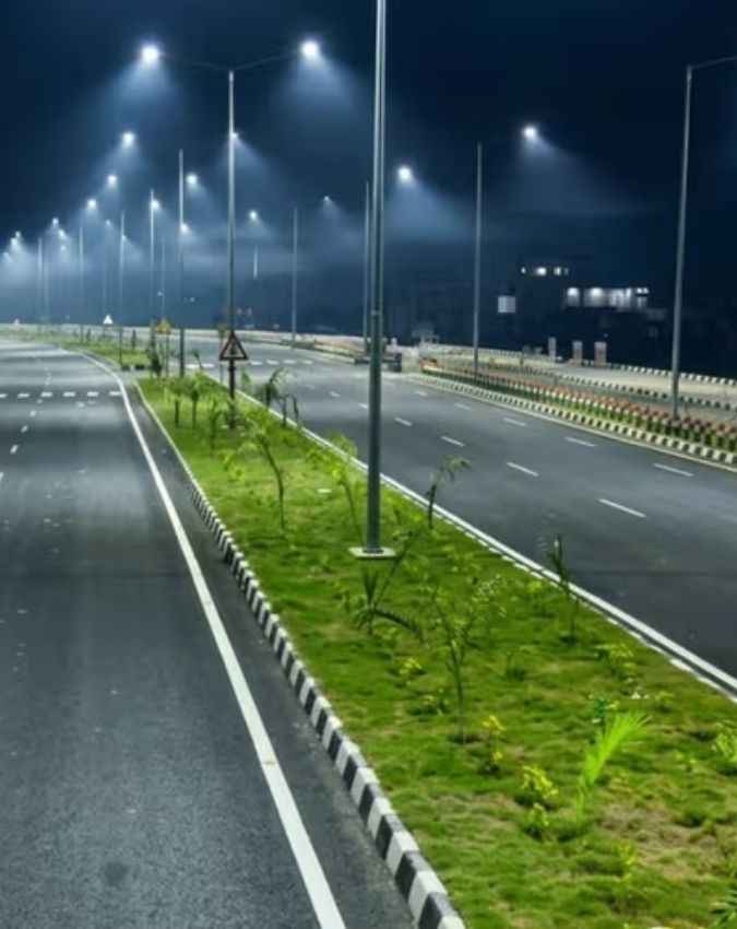 किन जगहों पर लगाना जरूरी होता है लाइट?