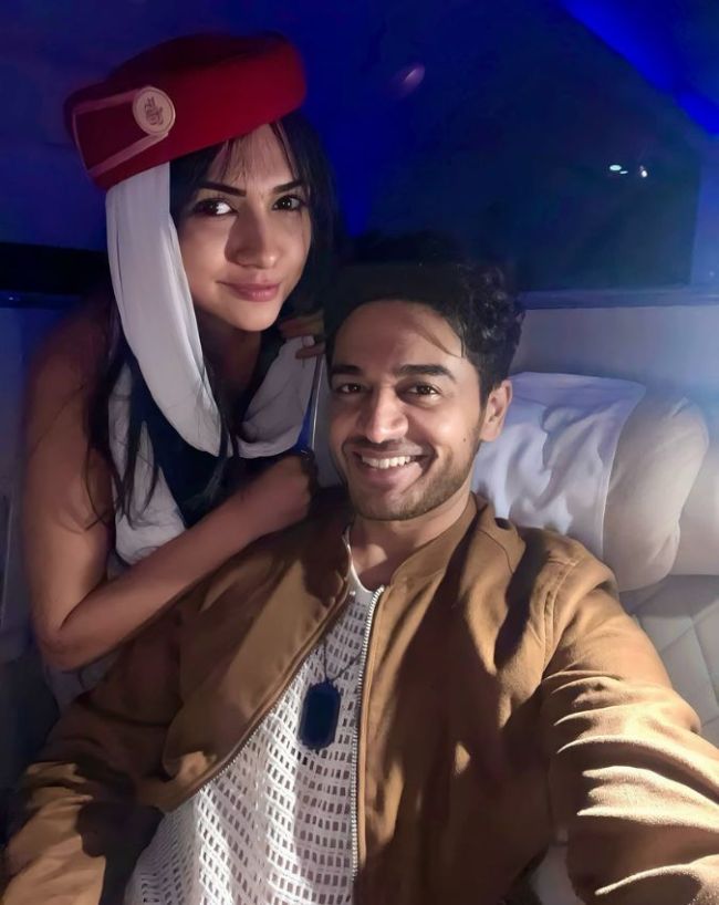 akanksha chamola gaurav khanna divorce-1-2-3-4