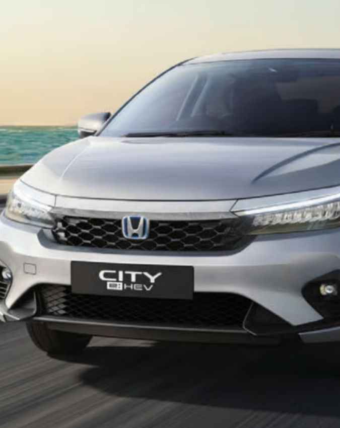 Honda City Hybrid पर मिल रहा भारी फायदा