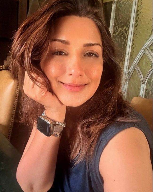 sonali bendre in raakh series (1)-1-2-3-4