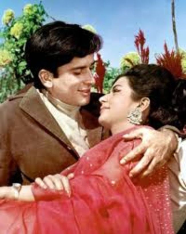 actress nanda biography-1-2-3-4-5