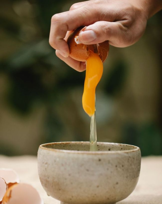 Egg Hair Mask for Dry Hair-1-2-3-4-5-6