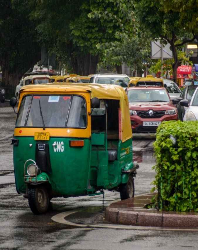 आर्थिक और व्यावहारिक कारण