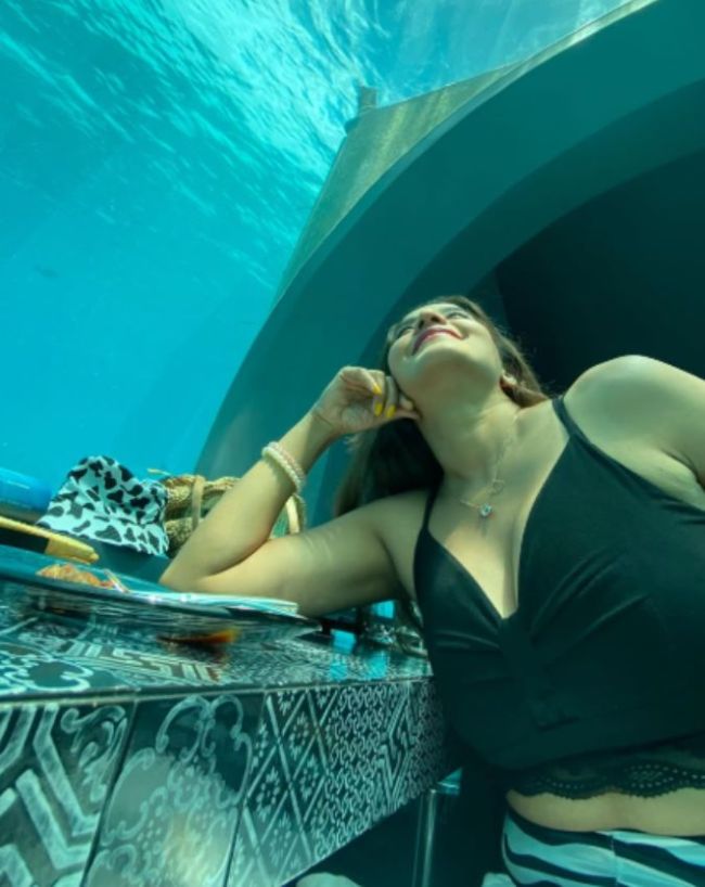 bhojpuri actress monalisa hot pics-1-2-3-4-5-6