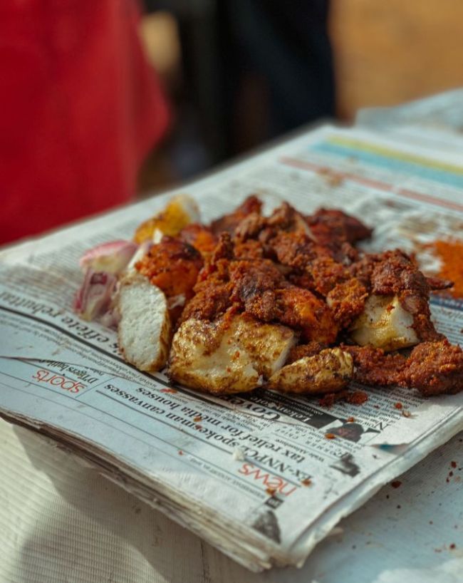 Wrapping food in newspaper ink-1-2-3-4-5-6