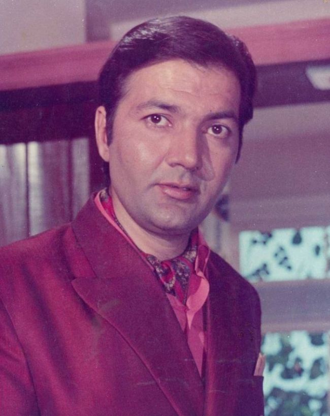 Bollywood Actors Born in Pakistan-1-2-3-4-5-6-7-8