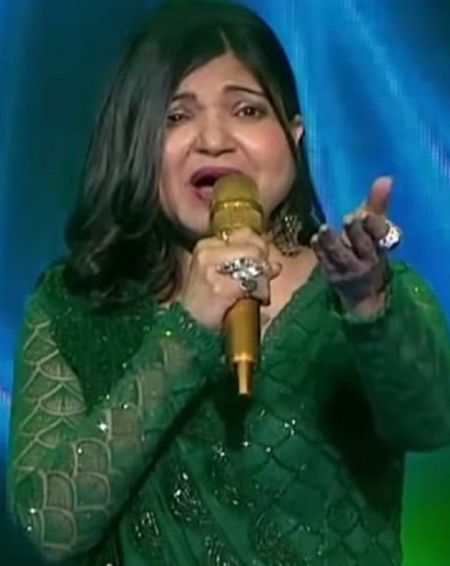 Alka Yagnik-1-2-3-4-5-6