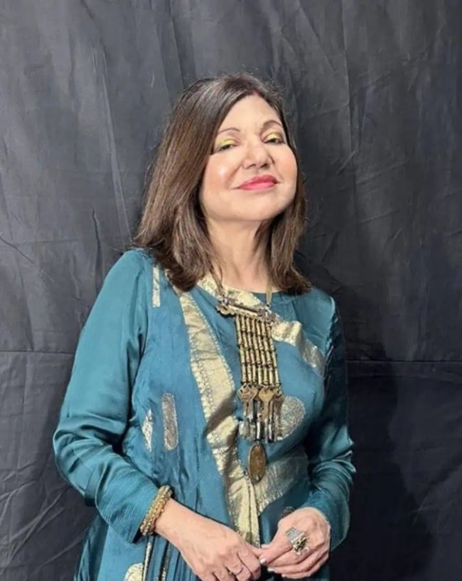 Alka Yagnik-1-2-3