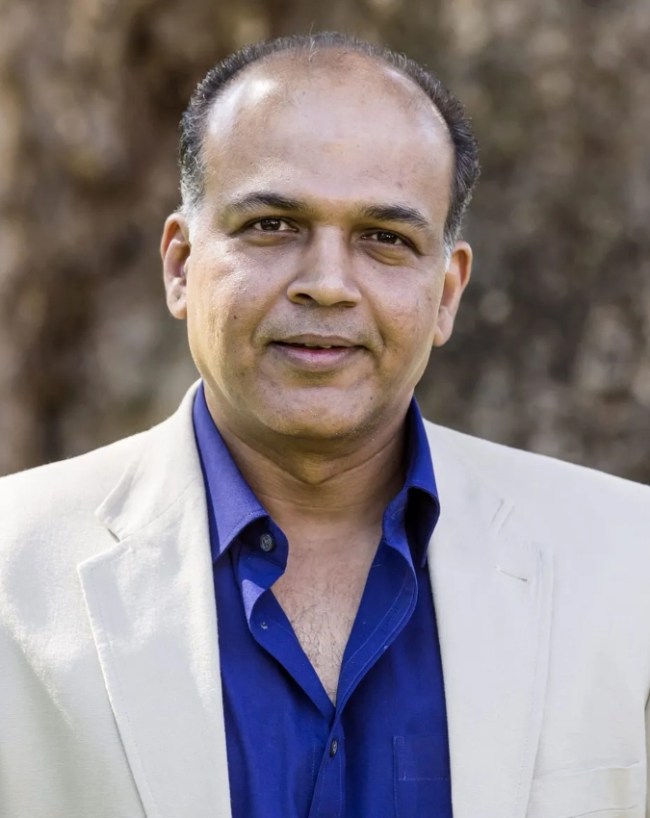 Ashutosh Gowariker-1-2-3-4-5-6-7