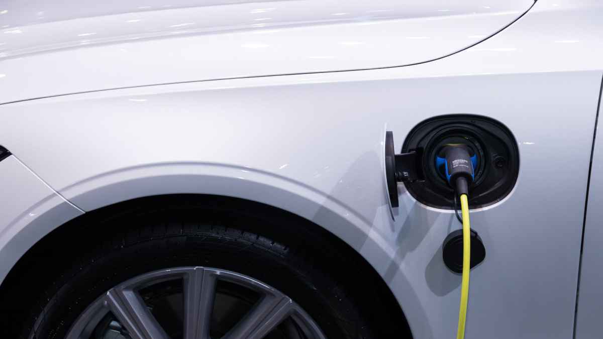 दिल्ली की नई EV Policy 2026 से मिलेगा बड़ा फायदा