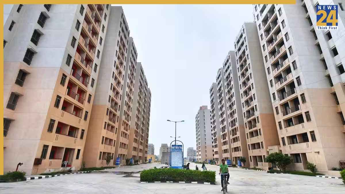 DDA FLATS (1)