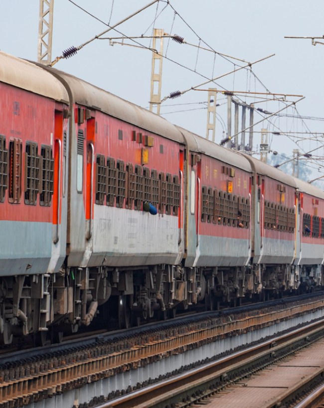 Danapur Pune Amrit Bharat Express-1-2-3-4-5-6