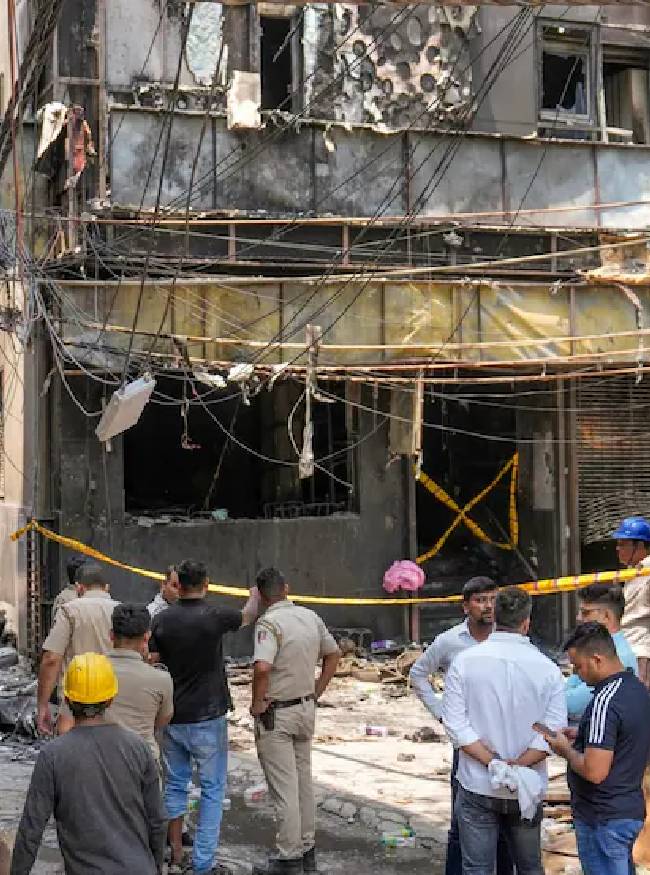 Delhi Malviya Nagar Fire-1-2