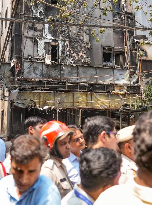 Delhi Malviya Nagar Fire-1-2-3-4