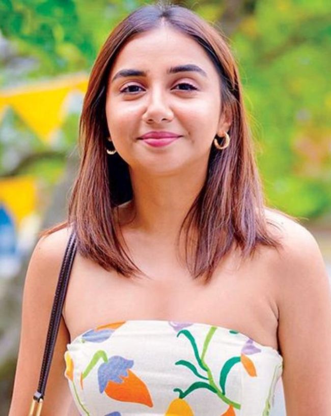 Prajakta koli birthday-1-2-3-4-5-6