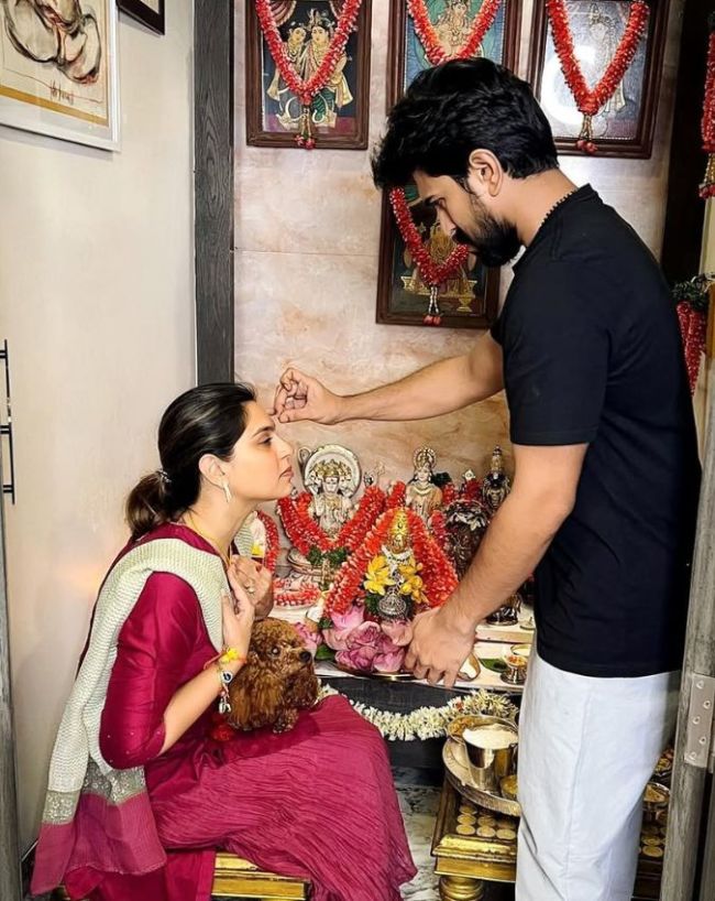 Ram Charan's Lavish Jubilee Hills Mansion-1-2-3-4-5-6-7