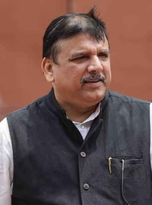 संदीप पाठक की अनदेखी को गलत बताया