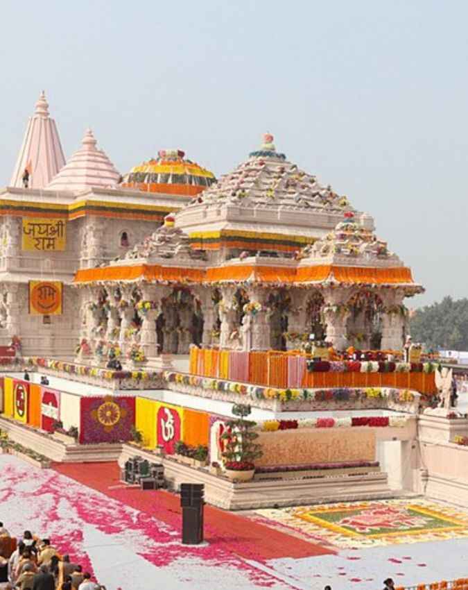 राम मंदिर के पुजारी के लिए योग्यता