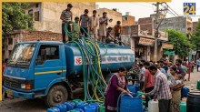 दिल्ली में पानी की किल्लत ने बढ़ाई टेंशन, एक वाटर टैंक के लिए हफ्तेभर का इंतजार, रोजगार पर पड़ रहा असर