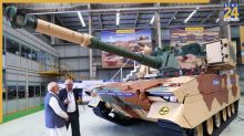 Zorawar Tank : पहाड़ों पर दौड़ेगा, पानी में तैरेगा… जानिए भारत के ‘जोरावर’ की ताकत, जिसने उड़ाई ड्रैगन की नींद