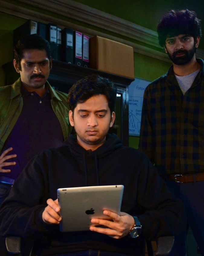 'दृश्यम' को छोड़ा पीछे