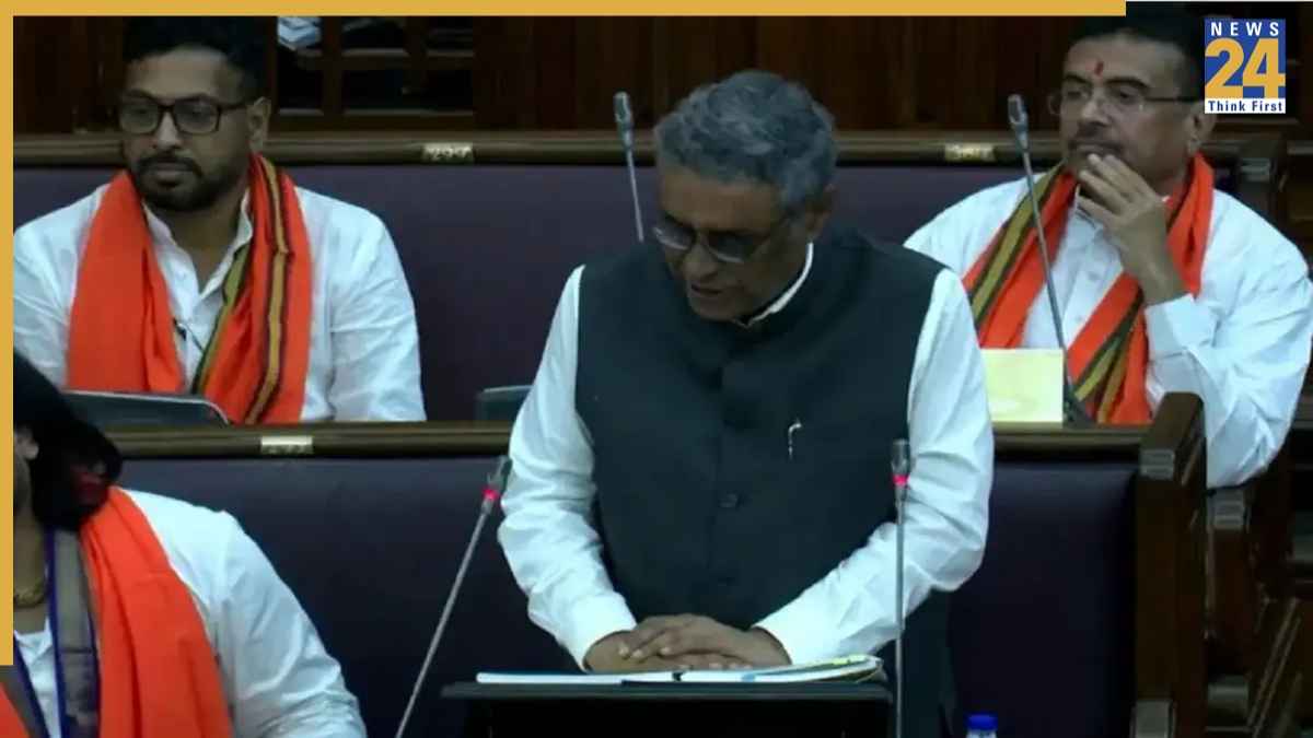 मनरेगा में अब 100 दिन की बजाय 125 दिन मिलेगा काम, बंगाल की सुवेंदु अधिकारी सरकार के पहले बजट में 7 बड़े ऐलान