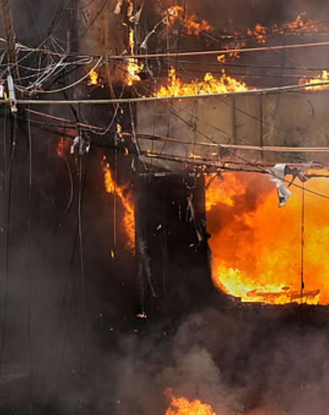 Delhi Malviya Nagar Fire-1-2-3-4-5