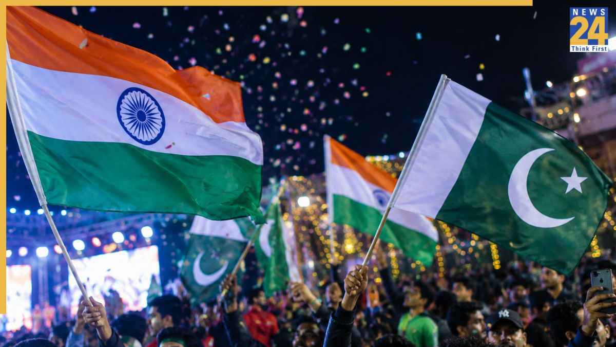 आज होगा IND vs PAK महामुकाबला, टीम इंडिया जारी रखना चाहेगी विजय रथ, जानें हेड-टू-हेड समेत पूरी डिटेल्स