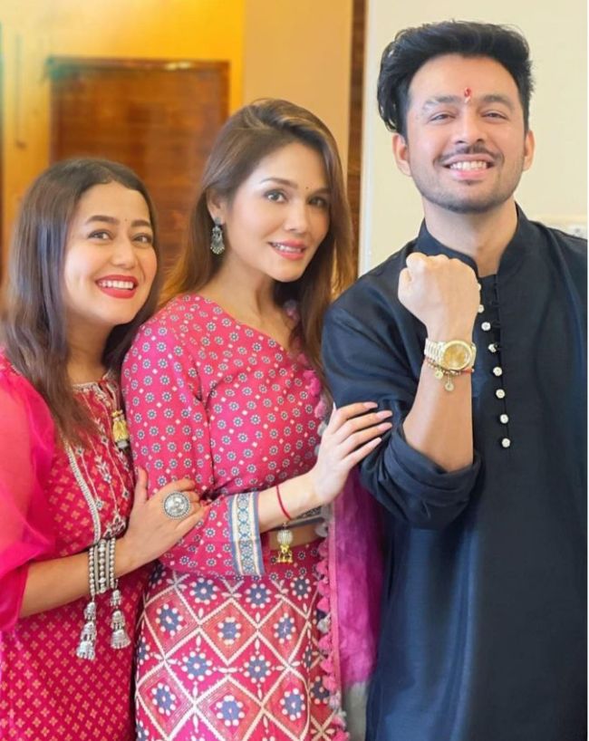 neha kakkar birthday-1-2-3-4