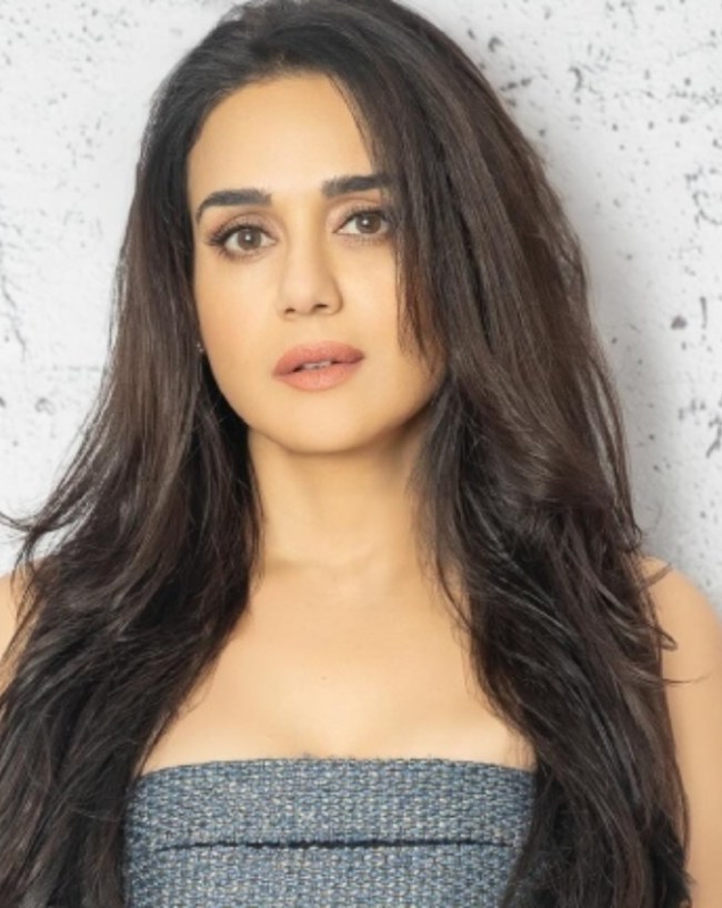 preity zinta-1-2-3-4-5-6