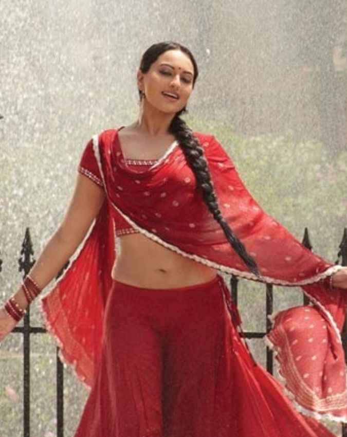 डेब्यू से ही बनीं स्टार