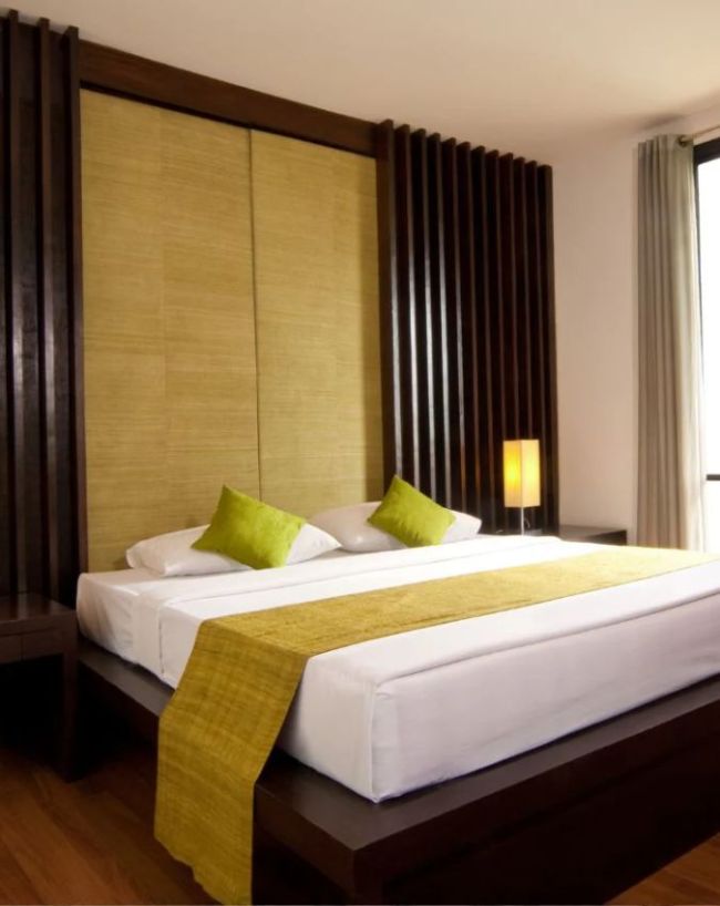 Why not keep a water bottle near bed-1-2-3-4-5-6