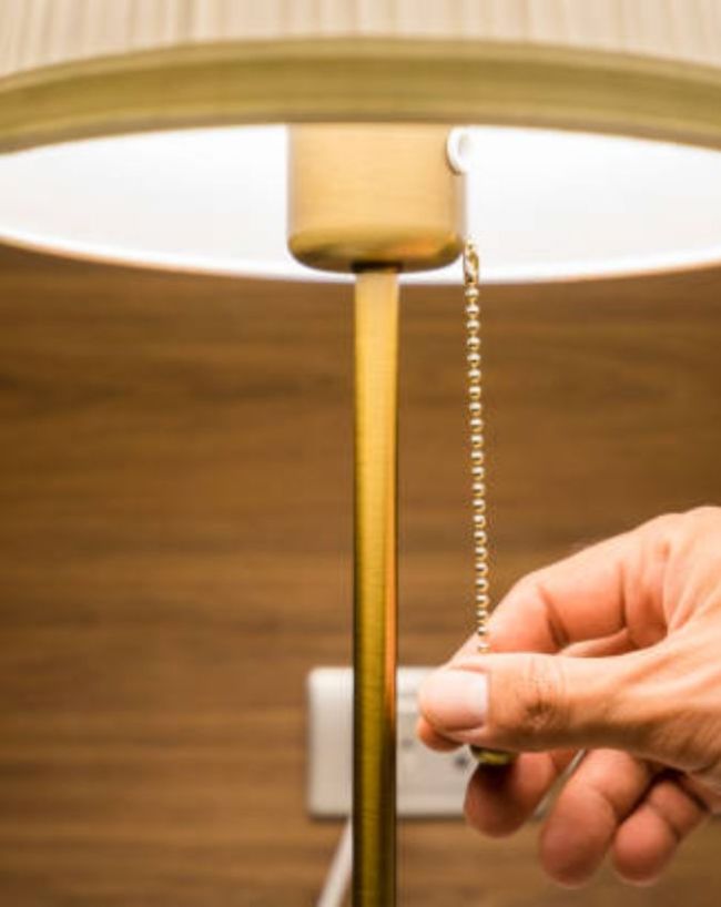 Light Off In Hotel Room-1-2-3