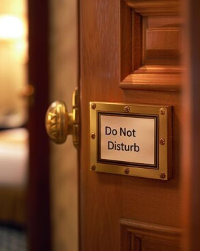 Why Hotels Rooms Do not Have Doormats-1-2-3-4-5-6