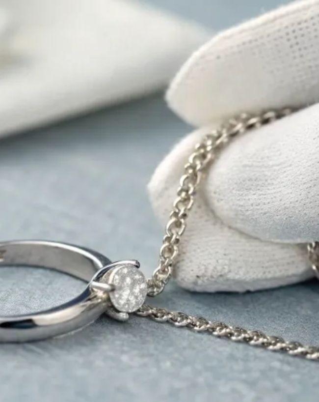 Does Fake Silver Melt Ice-1-2-3-4-5-6-7