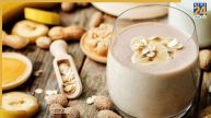 Oatmeal raisin cookie smoothie